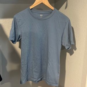 Uniqlo supima cotton men’s small t-shirt